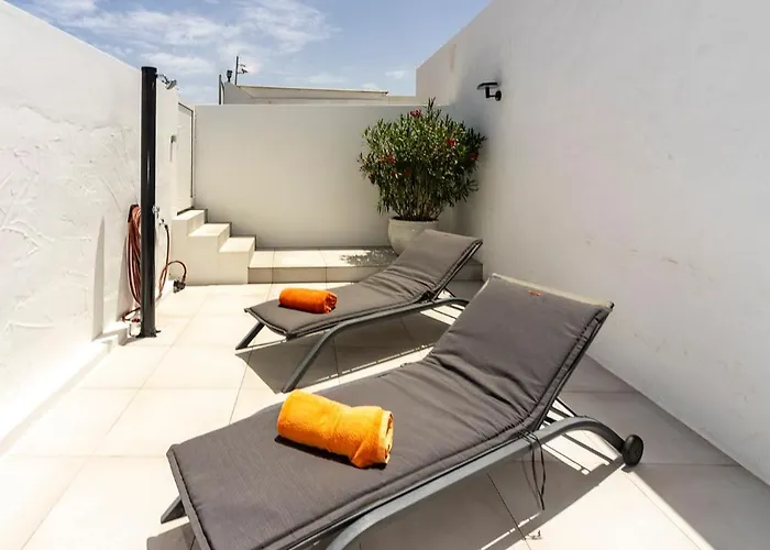 Daire Luxury La Concha Playa Honda (Lanzarote)