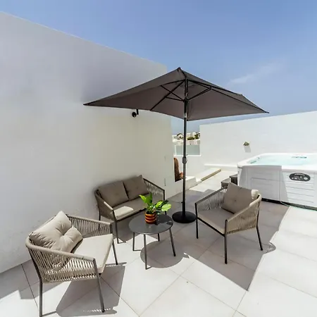 Luxury La Concha Playa Honda (Lanzarote)